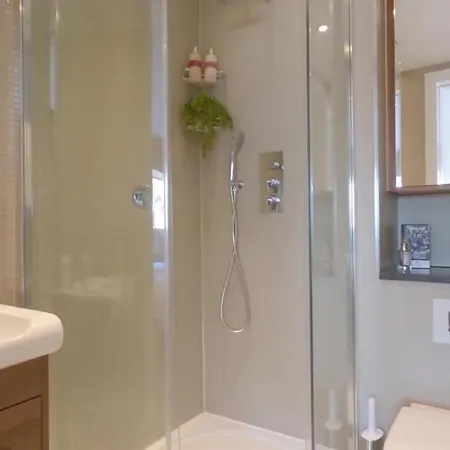 Luxe 2-slaapkamerappartement Vlak Bij De Dam Square * アムステルダム