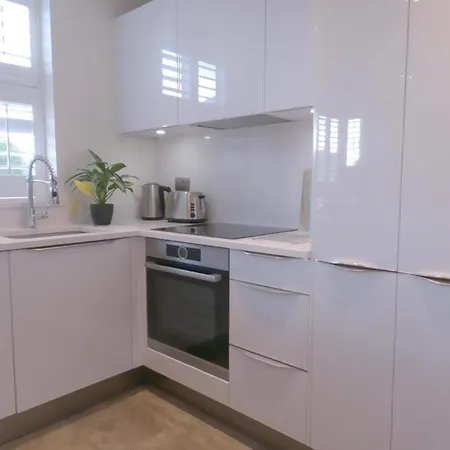 Luxe 2-slaapkamerappartement Vlak Bij De Dam Square * アムステルダム
